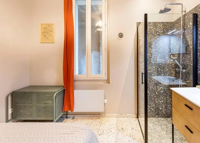 Апартаменты Revest