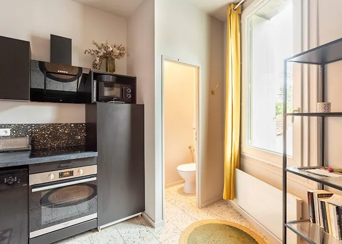 Апартаменты Revest *